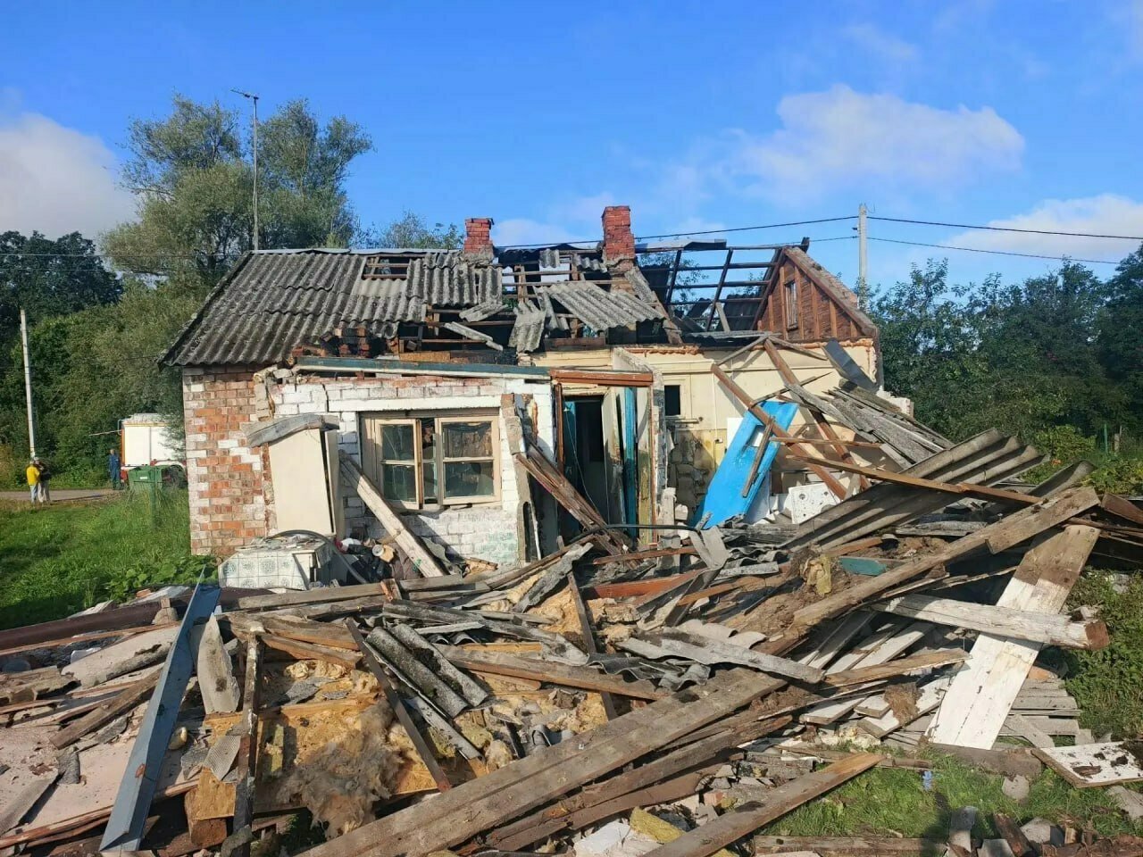 Под Калининградом при взрыве газа рухнул жилой дом
